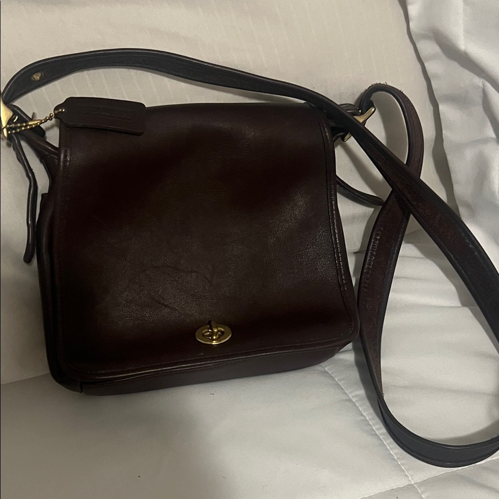 Coach burgundy shoulder bag